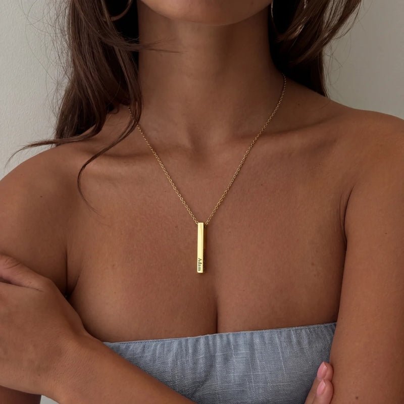 Halsband med Flera Namn - 4-sidig Guldstav
